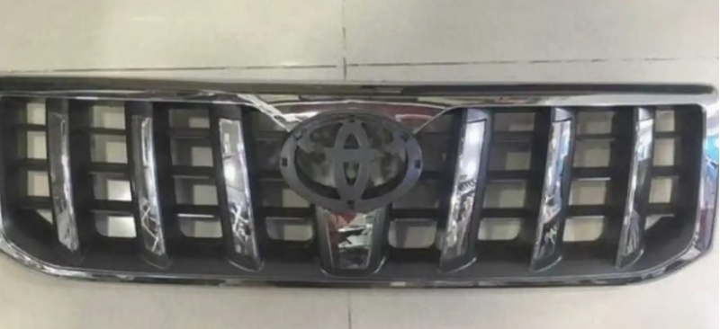 Облицовка на Toyota Land Cruiser Prado 1
